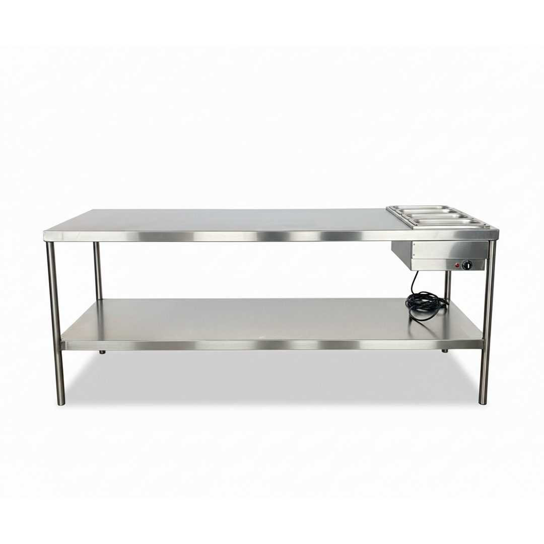 mesa de trabajo con bandejas gastronómicas mesa de trabajo con bandejas gastronómicas