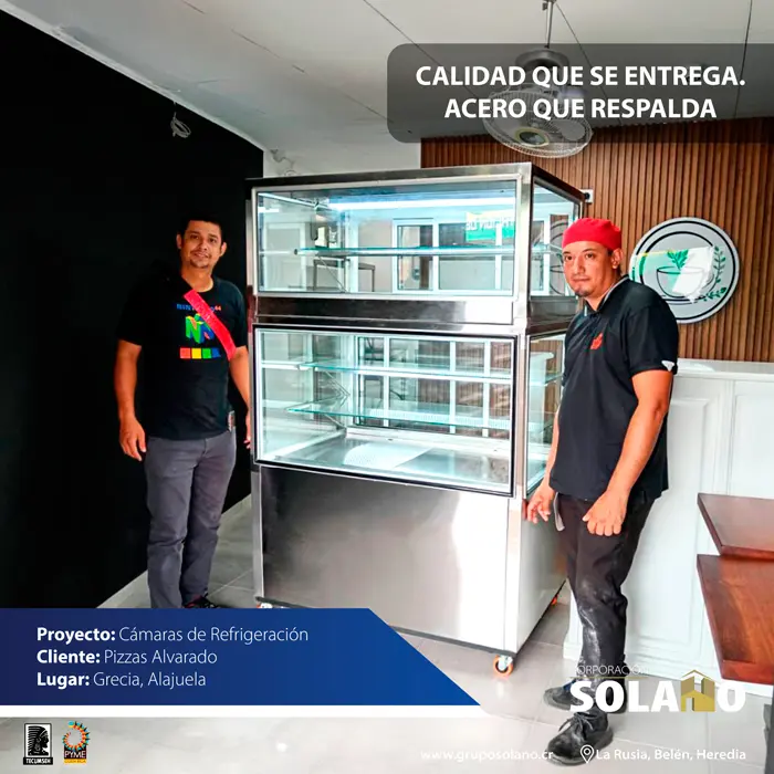Cámara de refrigeración comercial — Pizzas Alvarado, Grecia