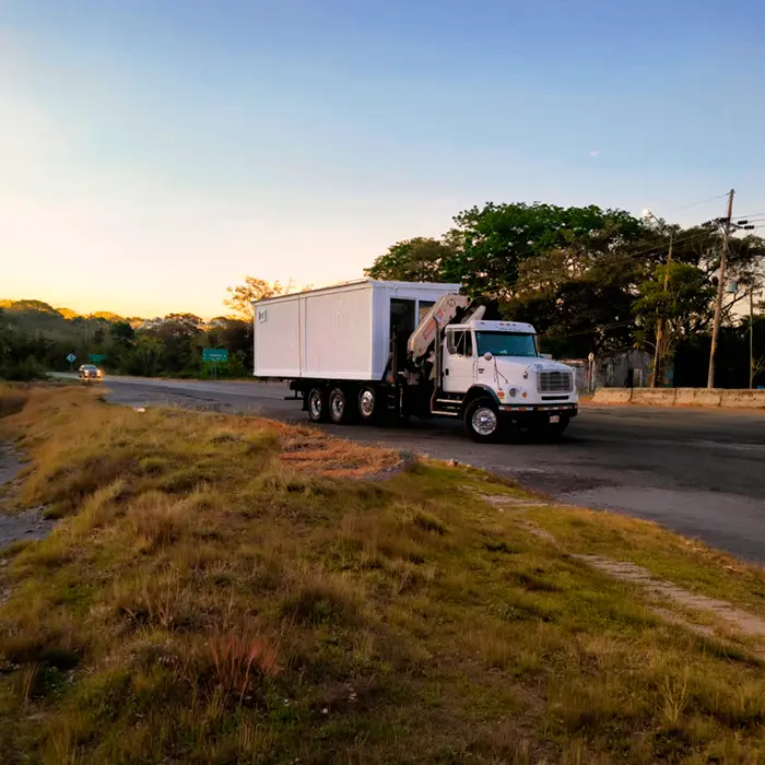 Transporte pesado de módulos — Corporación Solano